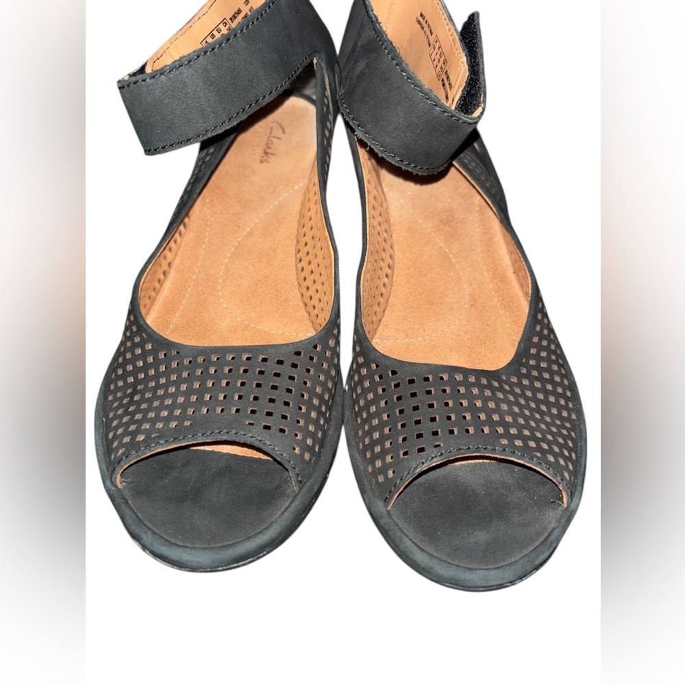 Clarks Artisan Clarene Award Wedge Sandals - Picture 5 of 8